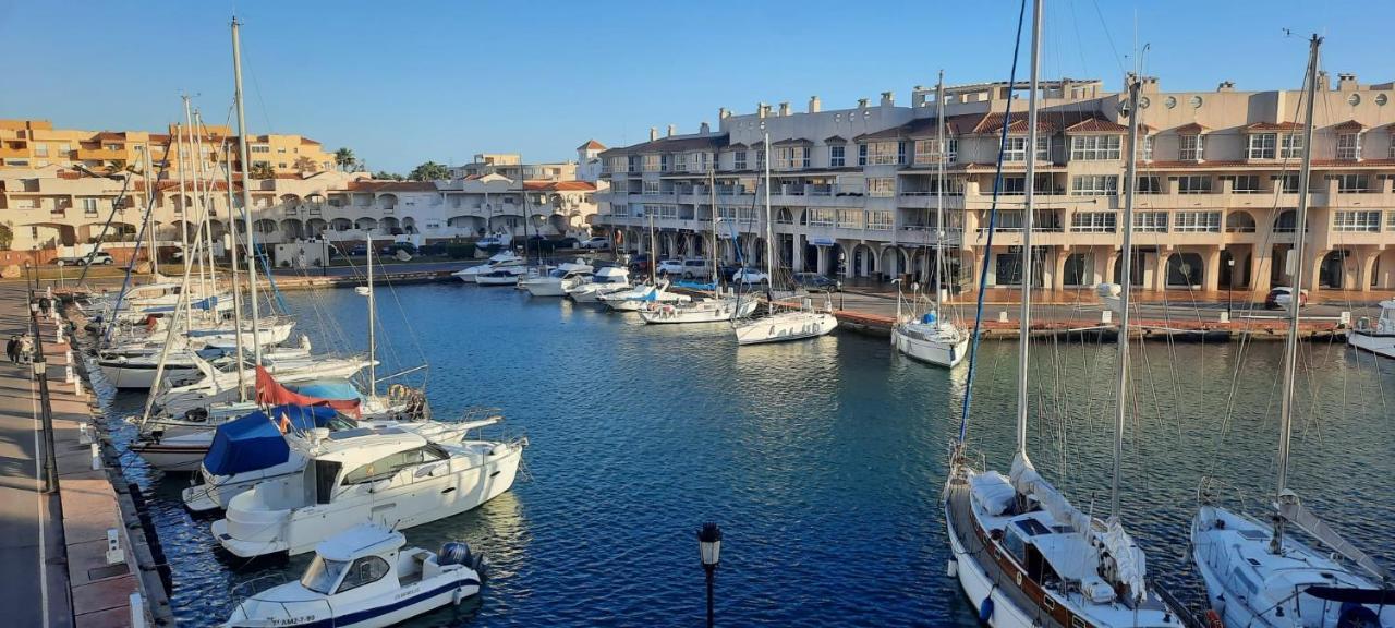 Apartamento Piso En El Puerto De *