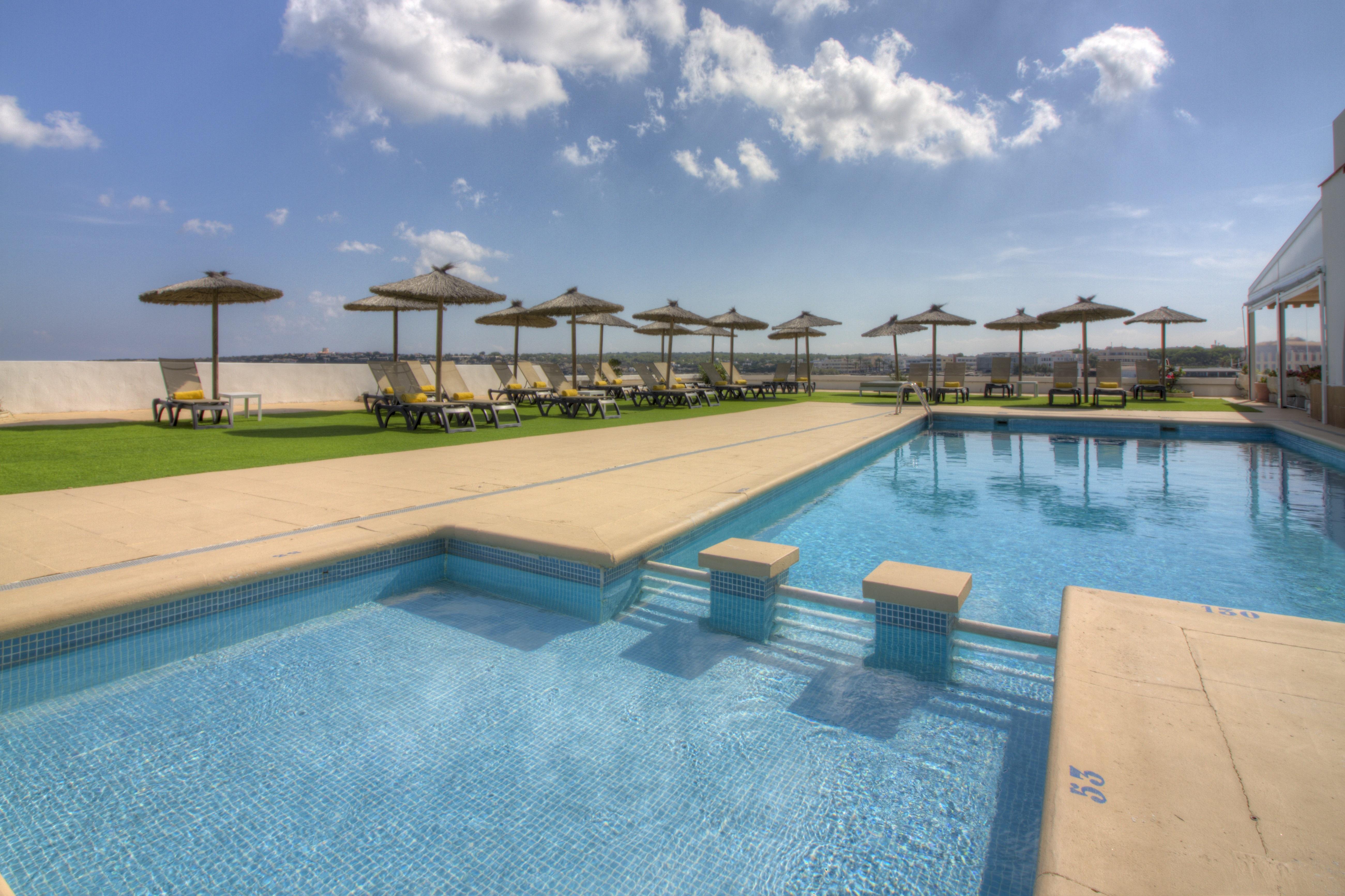 Roca Bella Hotel Es Pujols