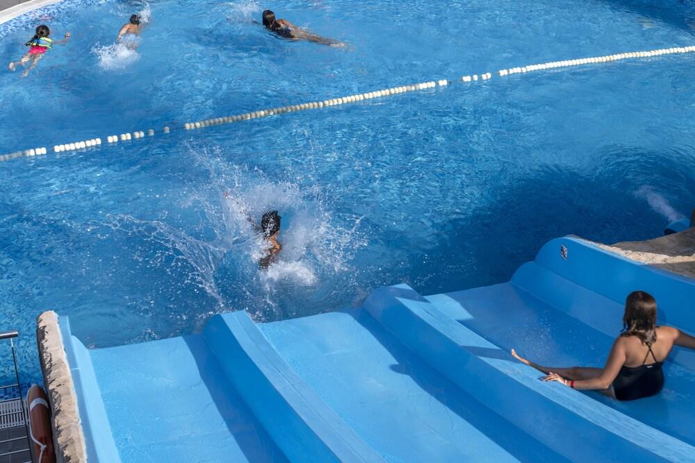 Europa Splash &