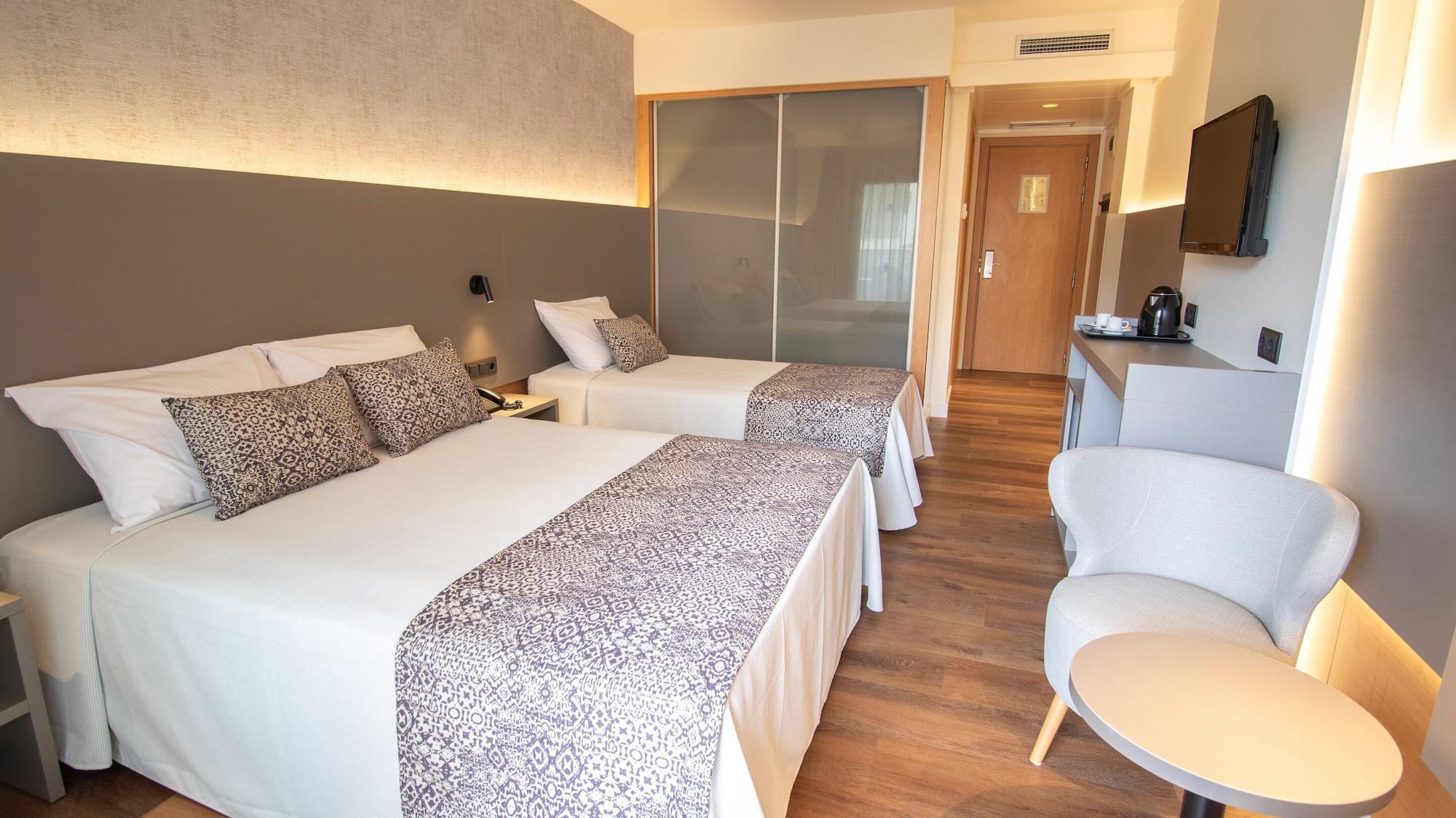 Hotel Golden Bahía De Tossa&spa 4* Sup.