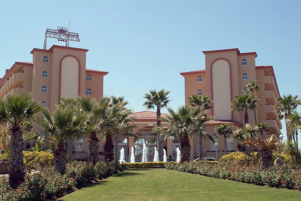Hotel Ohtels La Hacienda 4*