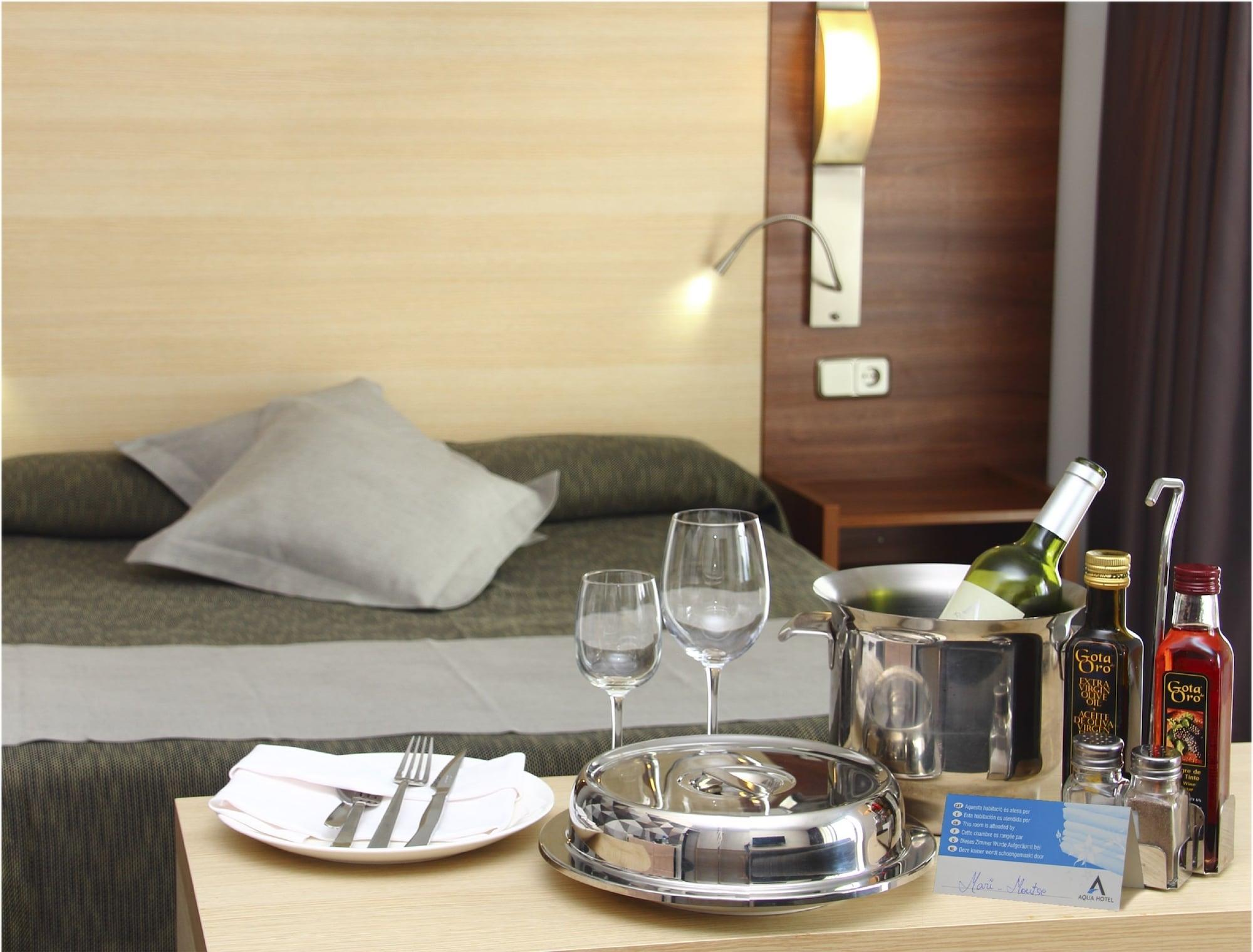 Aqua Aquamarina & 4* Santa Susanna