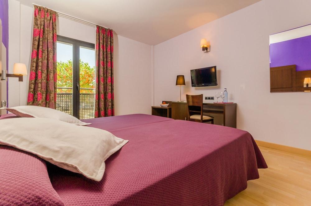 Yit Conquista De Granada 4*