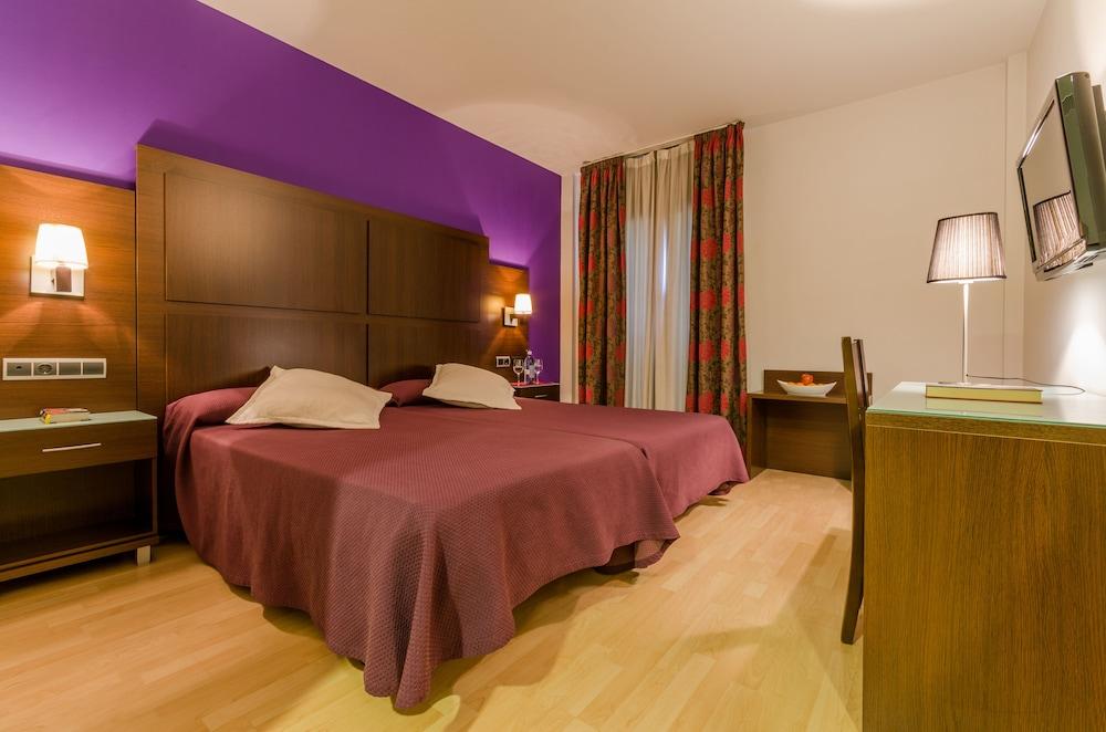 Yit Conquista De Granada Hotel