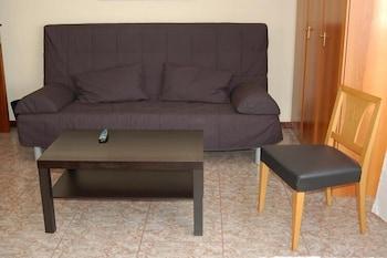 Iraipe Gorbea Auto Check-in * Vitoria-Gasteiz
