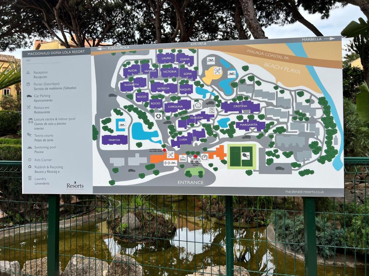 Dona Lola Calahonda Mijas Sitio de Calahonda