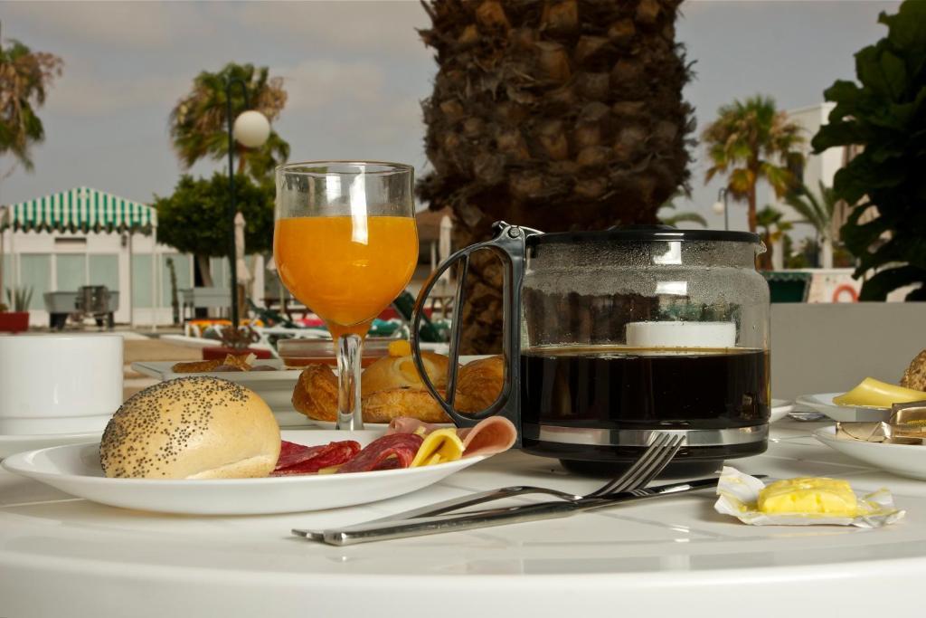 Sol Hotel