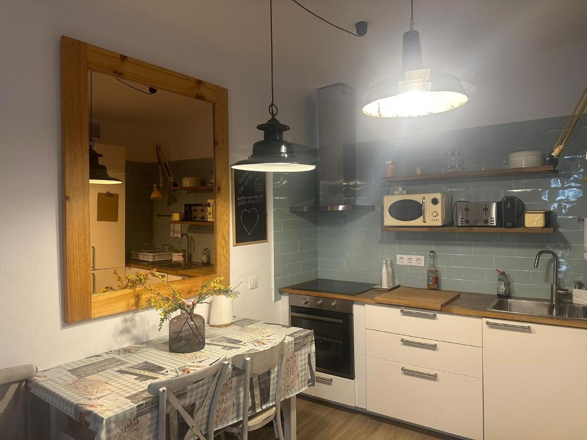 Apartment Fornells 003 *