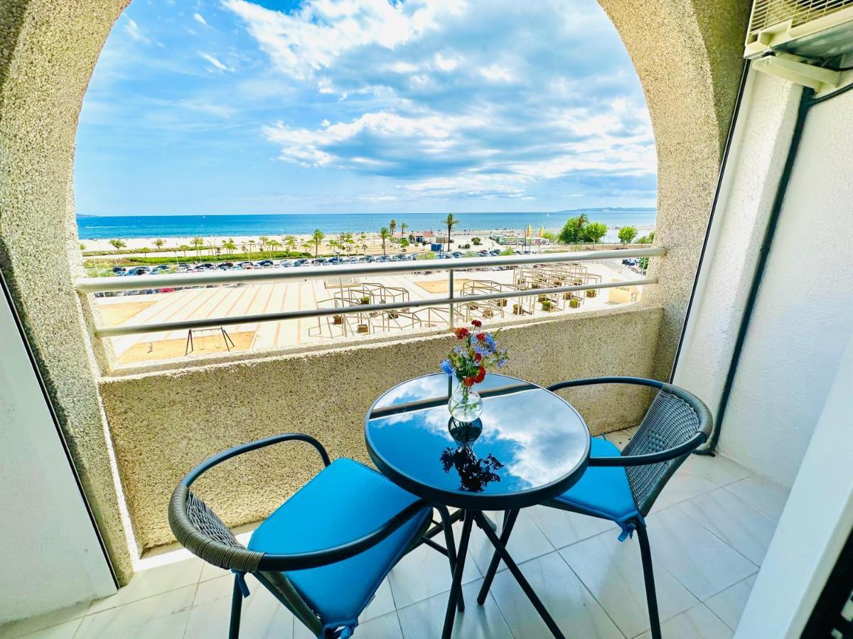 Face A La - Vue Epique, Climatisation, Wifi, Draps Inclus * Empuriabrava