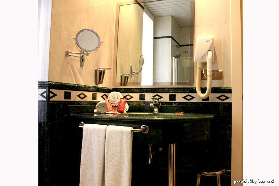 Cervantes Hotel
