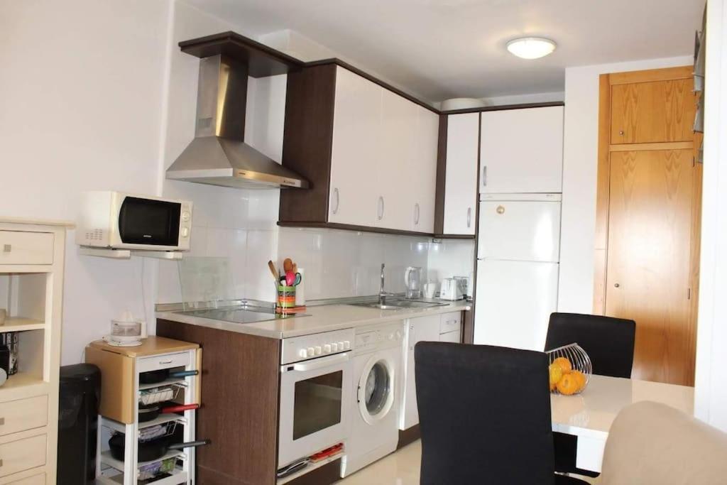 Golf, Piscina Climatizada Y Playa Apartamento
