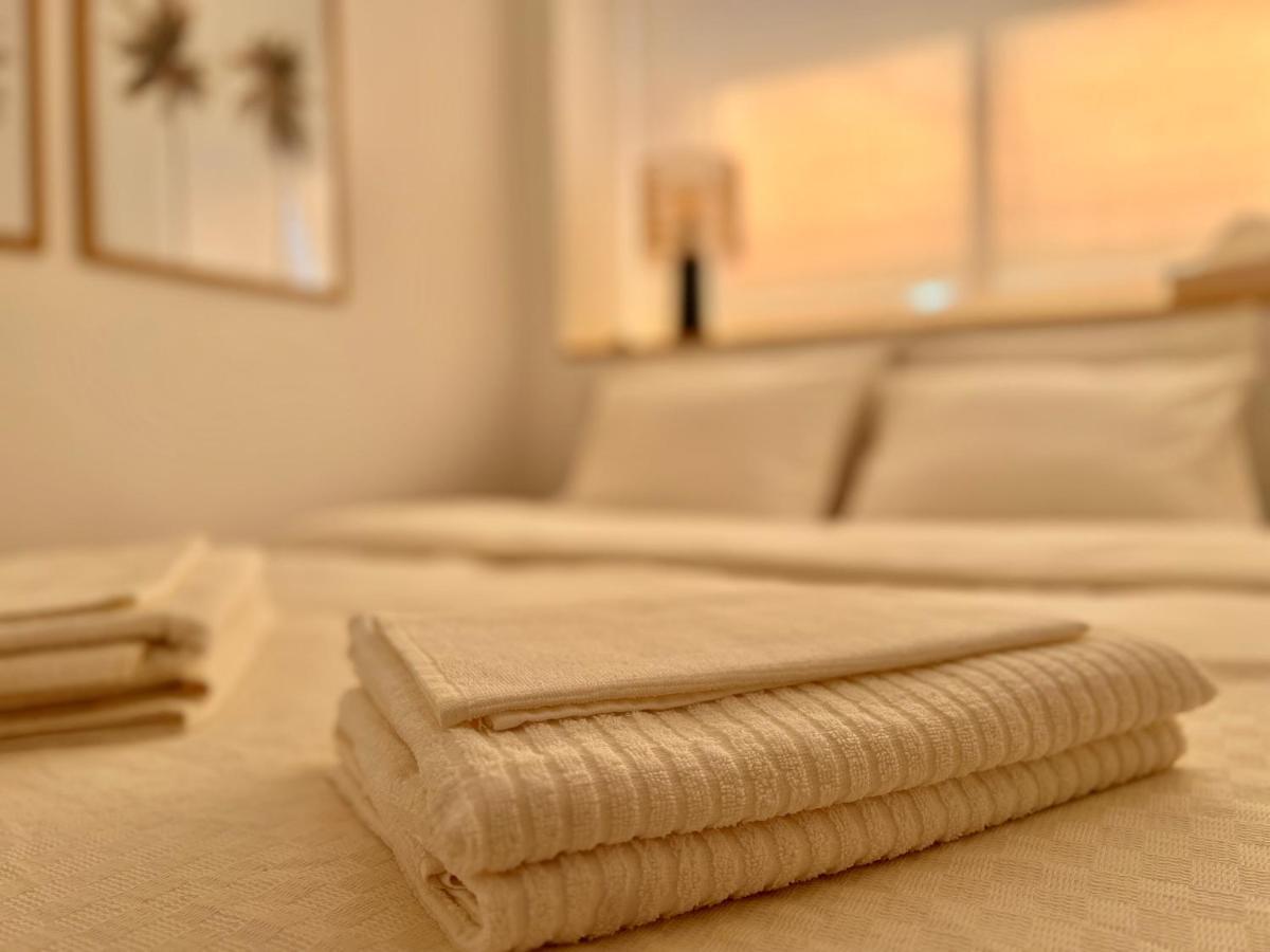 Sweet Sandy - 1 Minute Walk To Mediterranean Beaches Apartamento