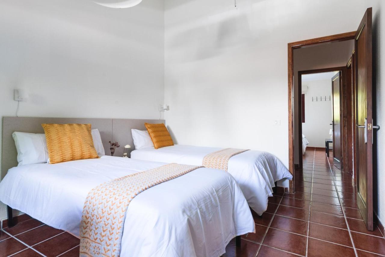 Home2book El Naranjo, Garden & Pool