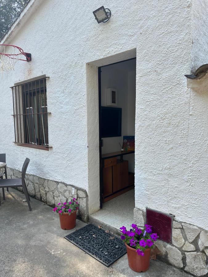 Can Ginesta Muy Feliz&tranquilo Holiday home *