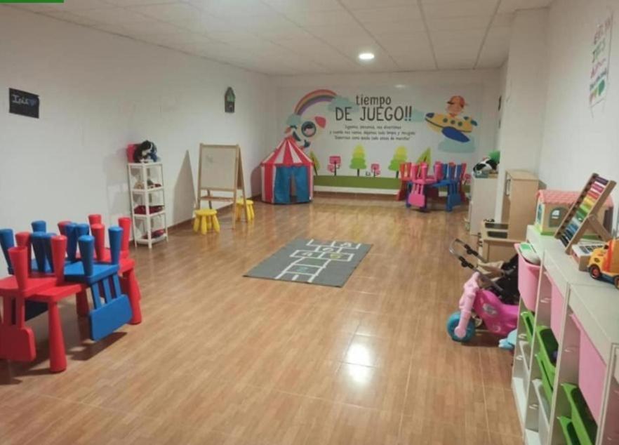 Golf, Piscina Climatizada Y Playa *