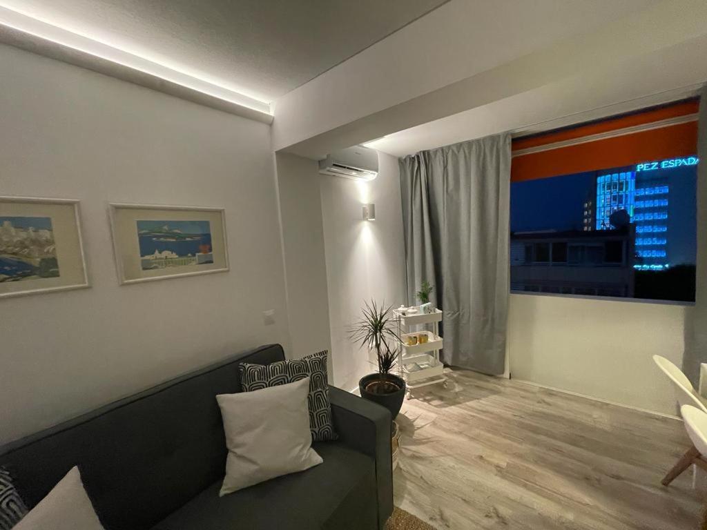 C Y L Apartamento *