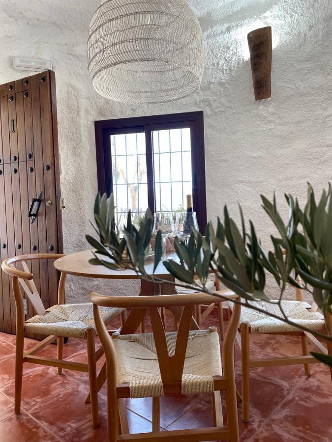 Cuevas El Atochal Origenes Apartahotel Gor