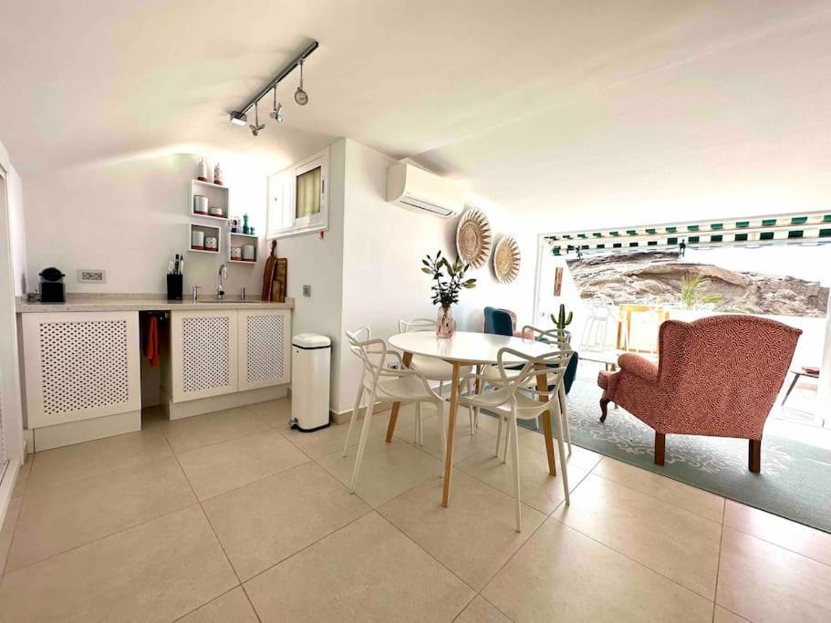 Paraiso De Tajao Apartment *