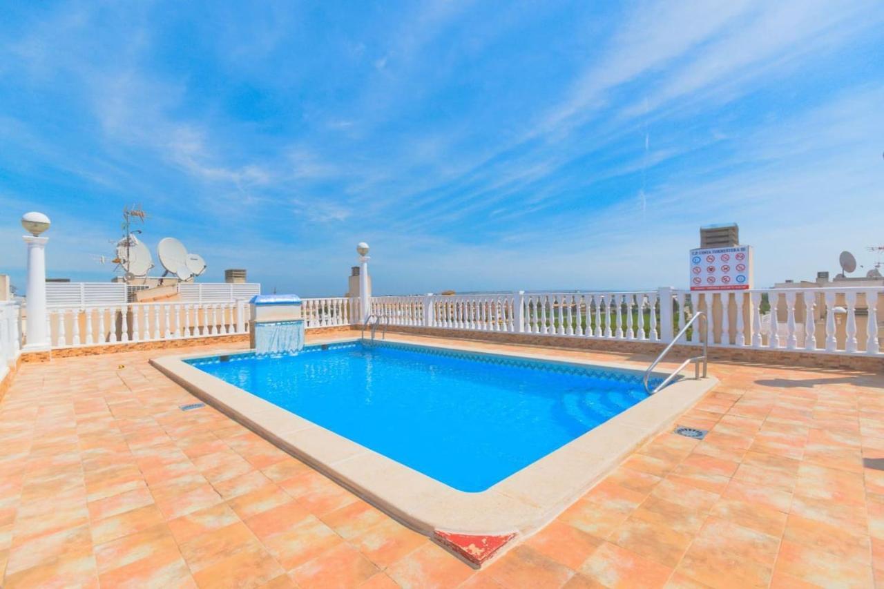 2-bed With Rooftop Pool Apartamento