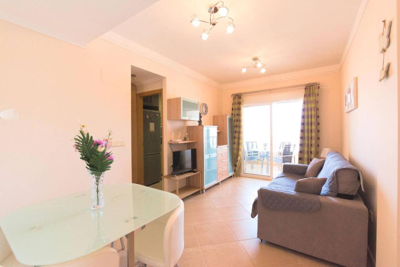 2-bed With Rooftop Pool