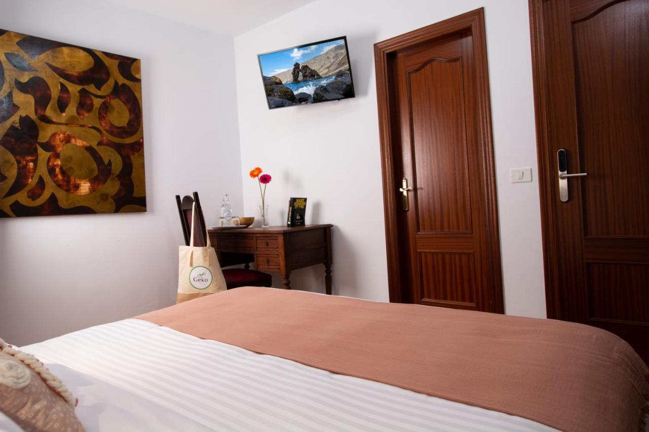 Geko Hotel *