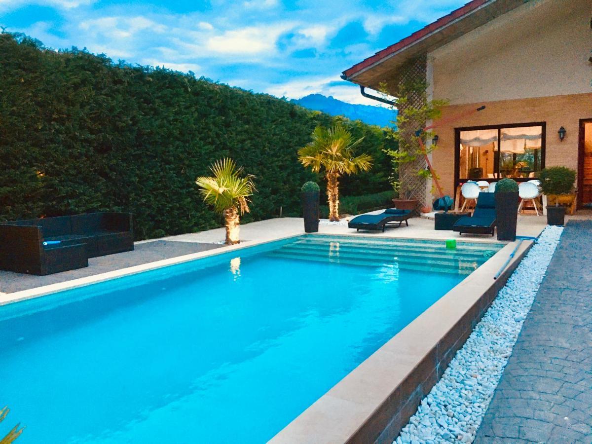 Four Bedroom With Private Pool In The Heart Of Rioja Alavesa Chalet Laguardia