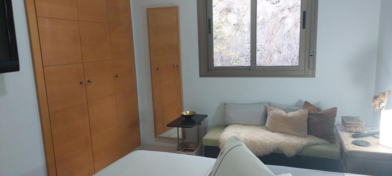 Bed and breakfast Cozy Near Teresitas