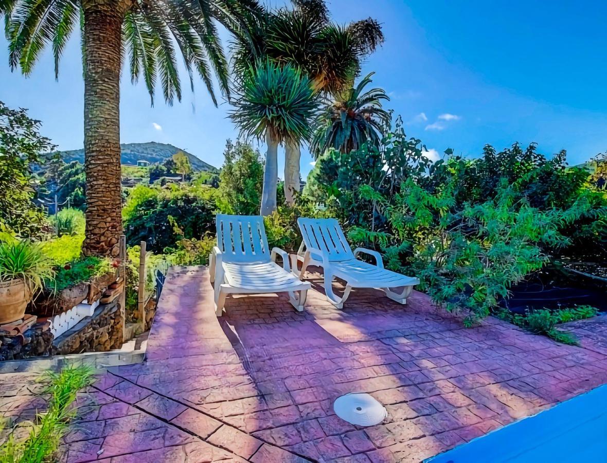 La Bodega Casa Rural Con Piscina Y Jardines Country house