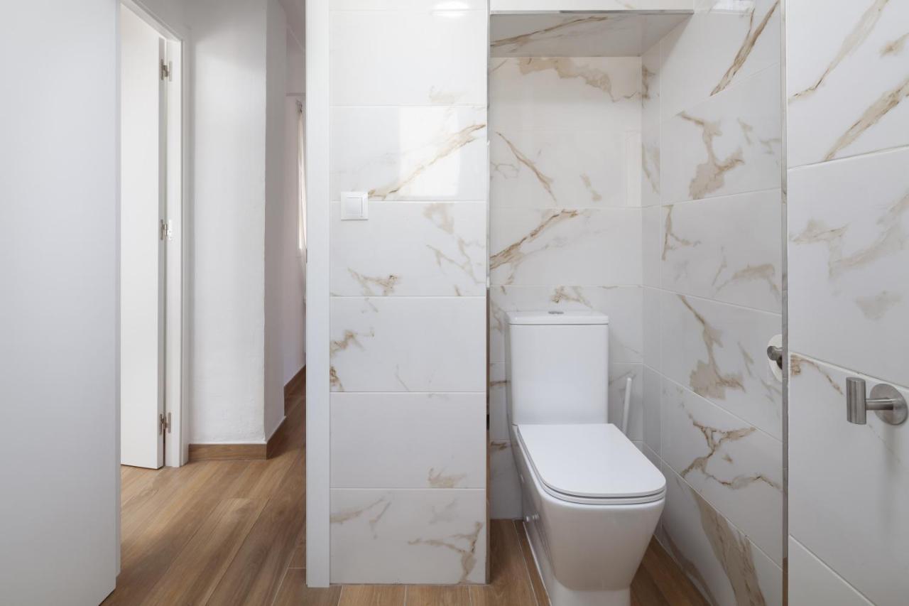 Nuria Apartment