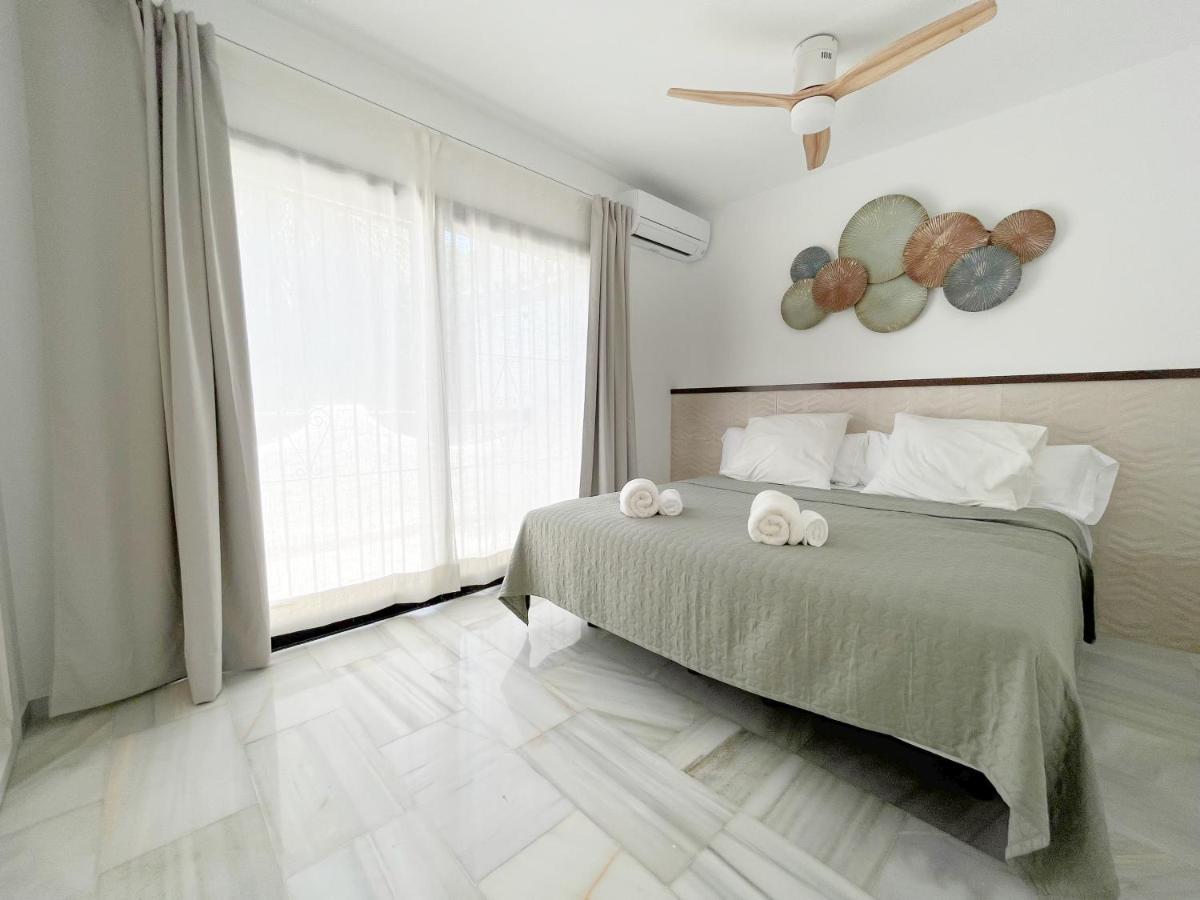 Blanco High-end Mediterranean Design By The Sea ~ Mijas