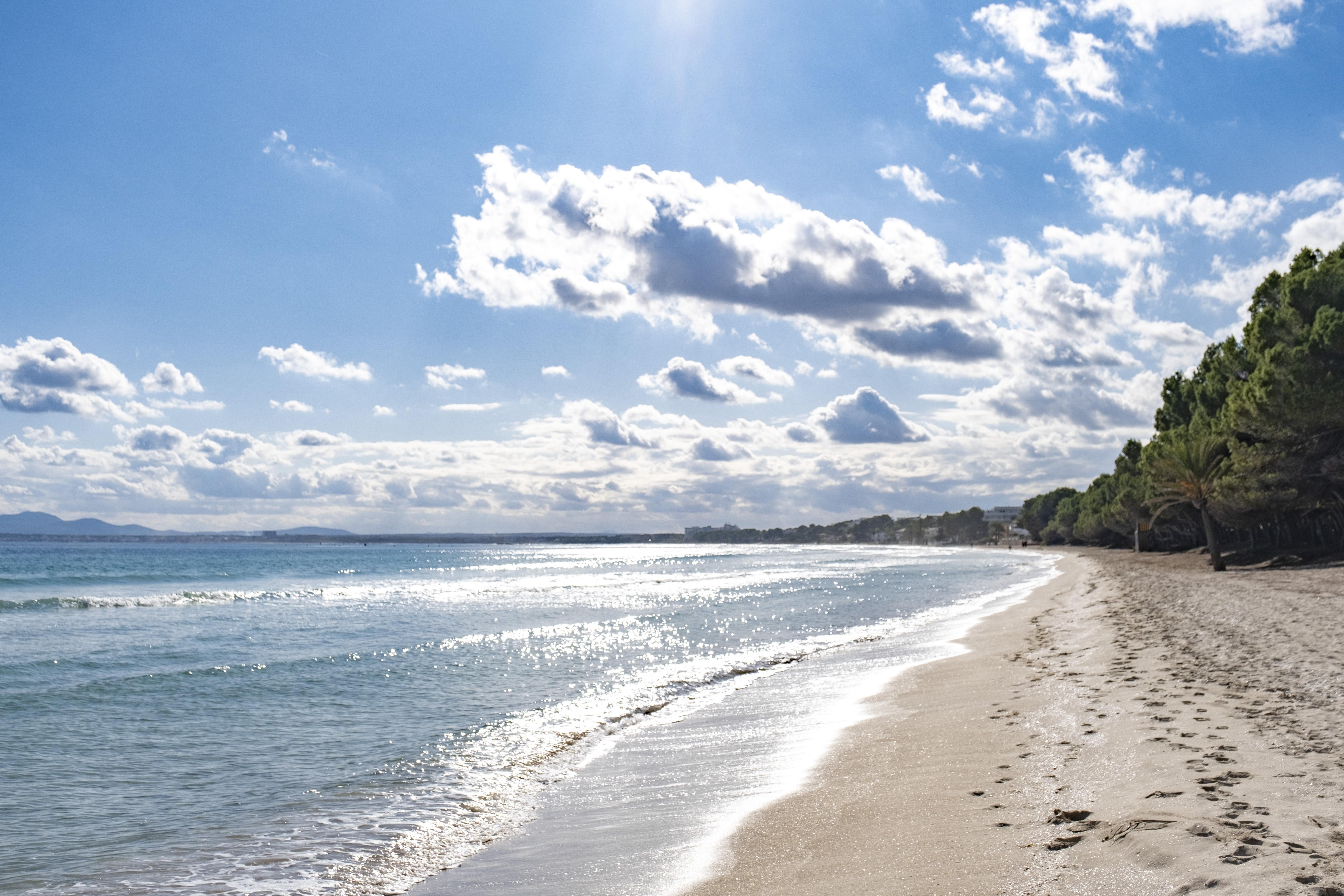 Aparthotel Eix Platja Daurada &