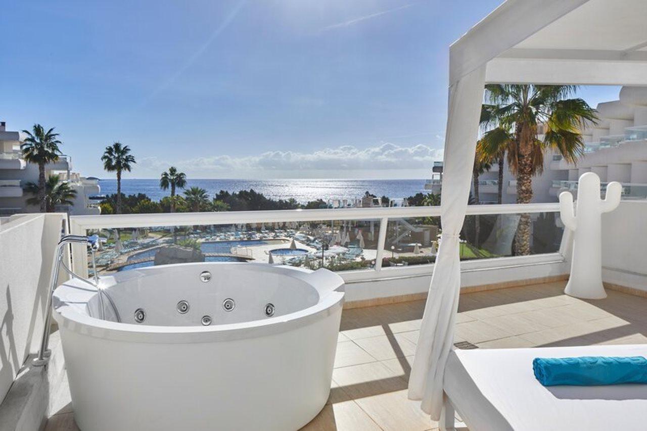 Tropic Garden 4*