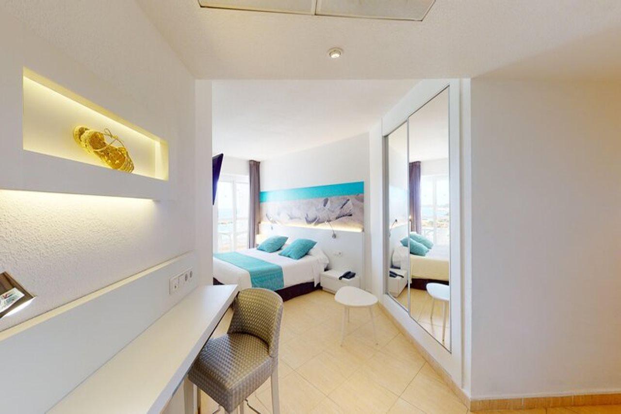 Apartahotel Tropic Garden 4*