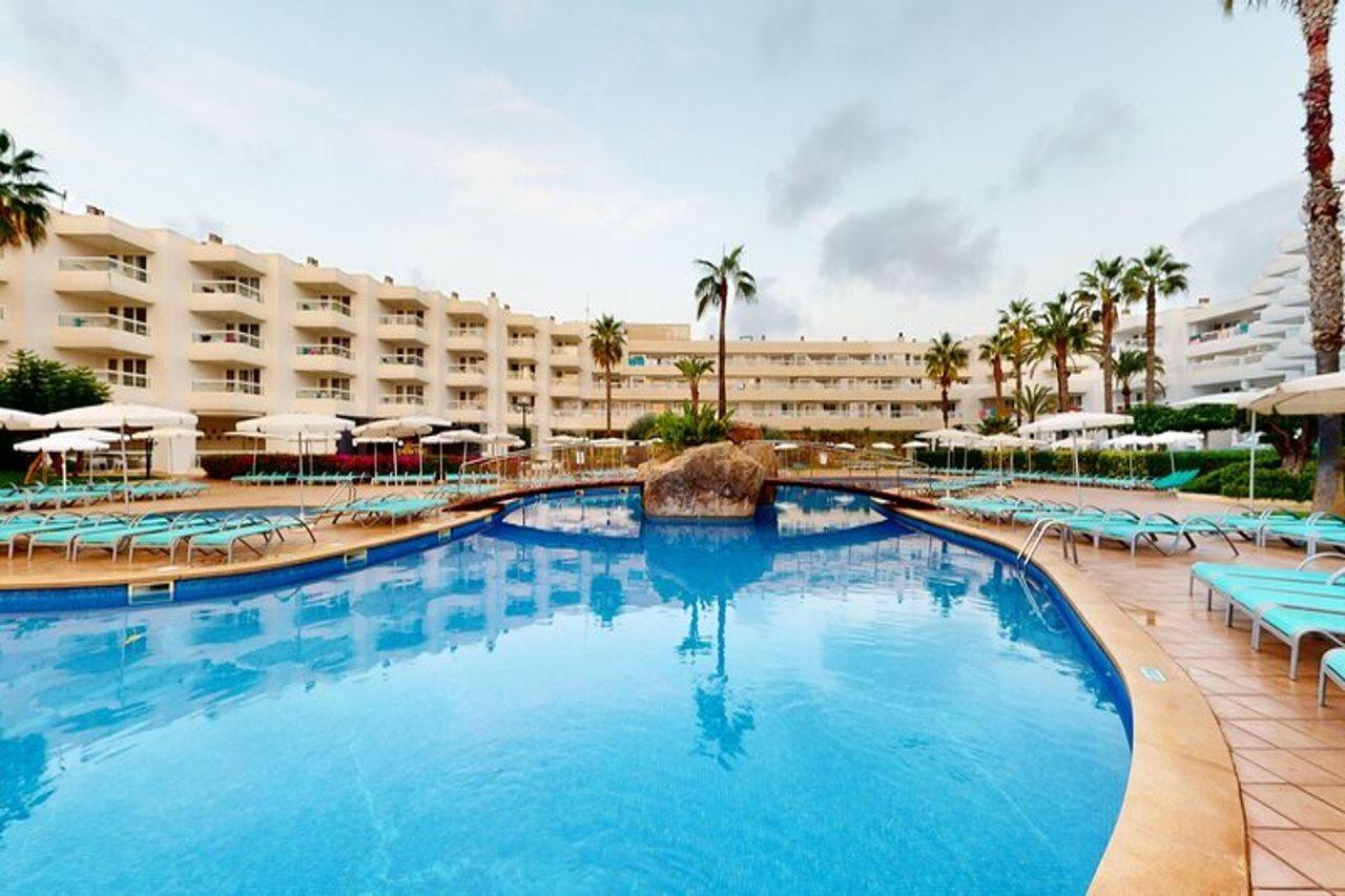 Apartahotel Tropic Garden Santa Eulalia del Río