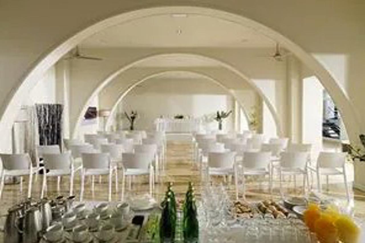 Hotel Medano 3*