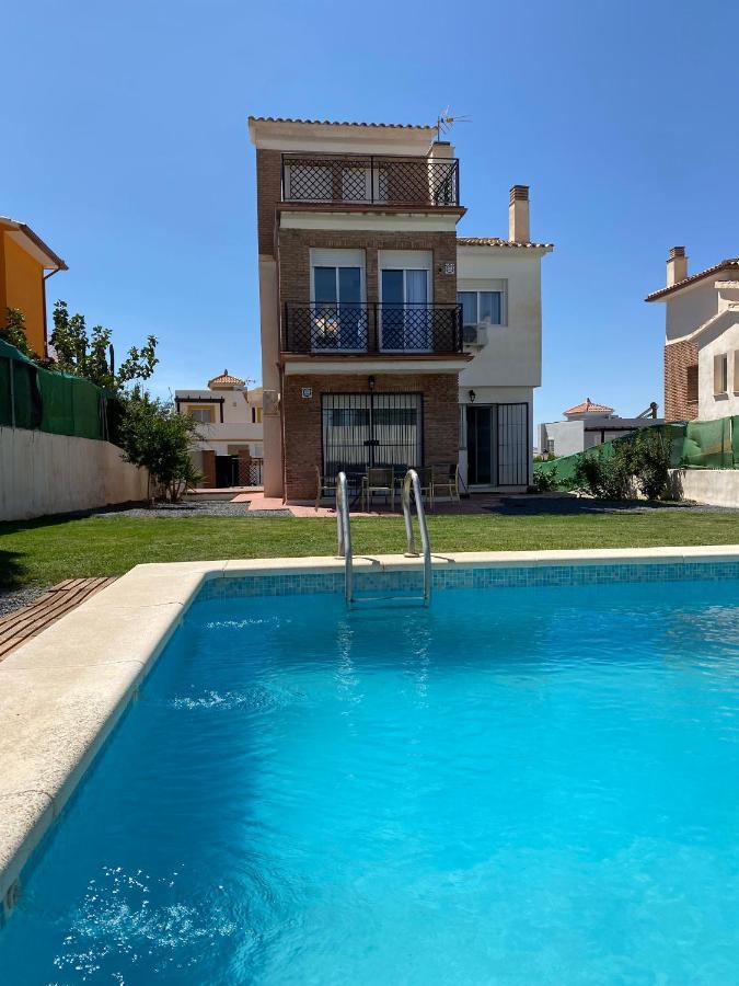 Casa , Dilar, Granada Con Jardin Y Piscina Сasa de vacaciones Dílar