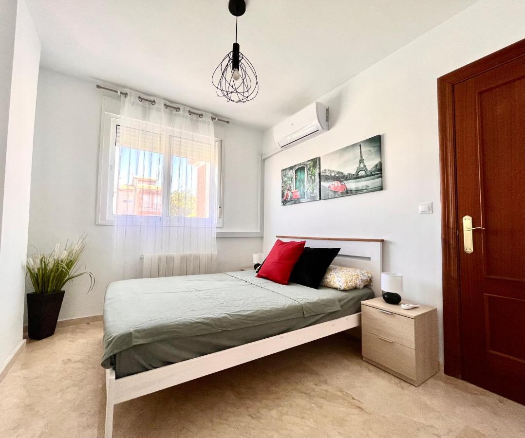 Сasa de vacaciones Casa , Dilar, Granada Con Jardin Y Piscina Dílar