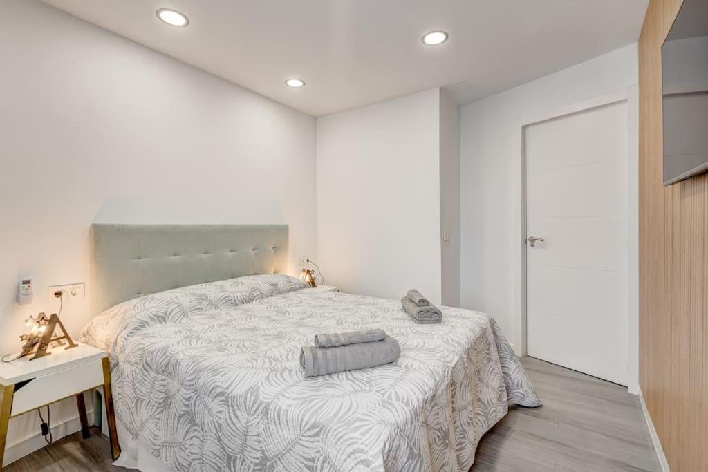 Americas Apartment