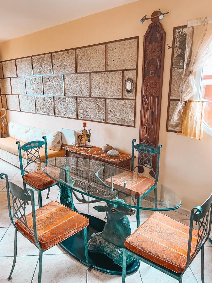 With Huge Deck Nestled In Marvelous Gardens - Nidos Apartamento La Orotava