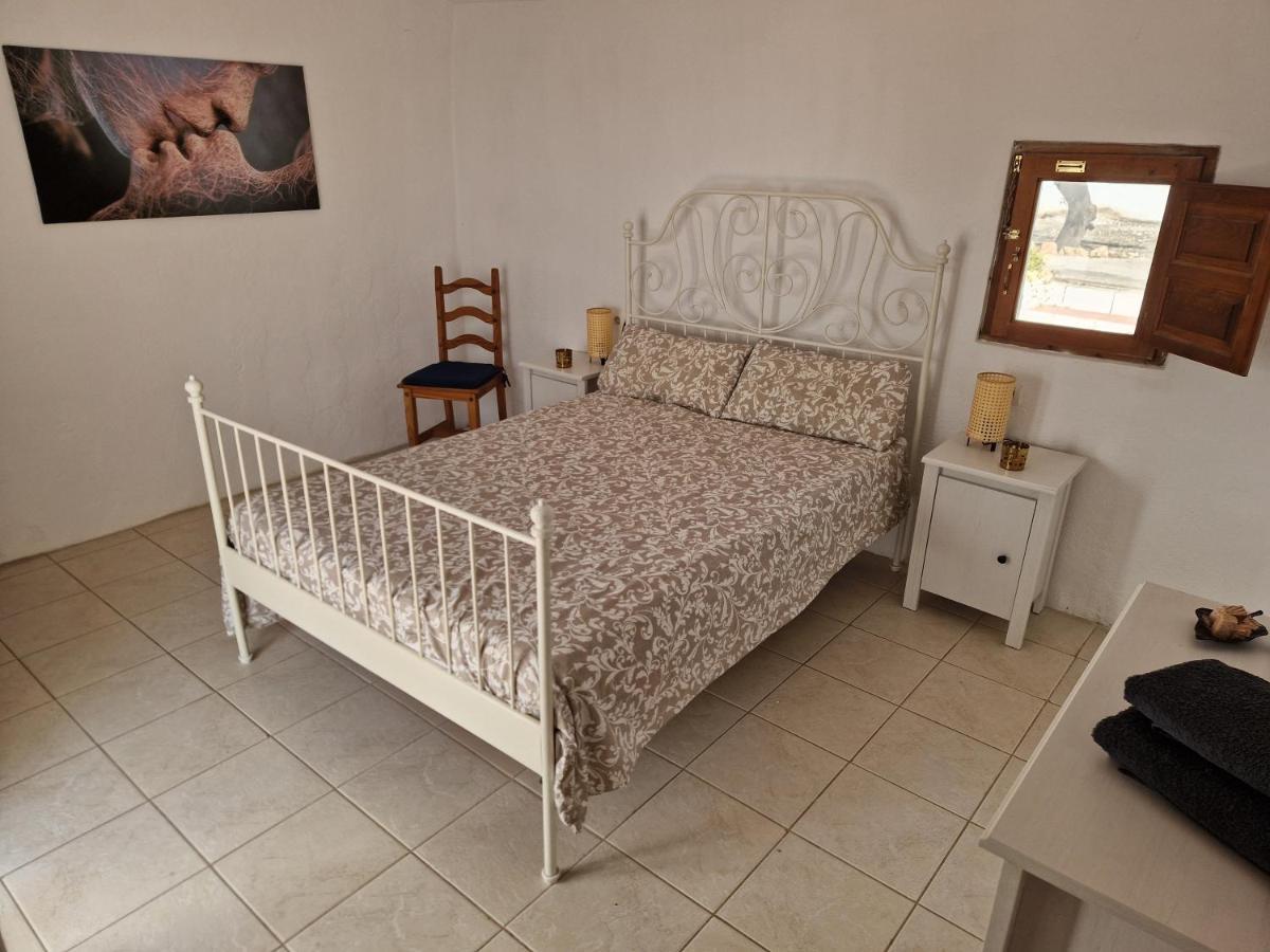 Casa De La Familia - * Baza