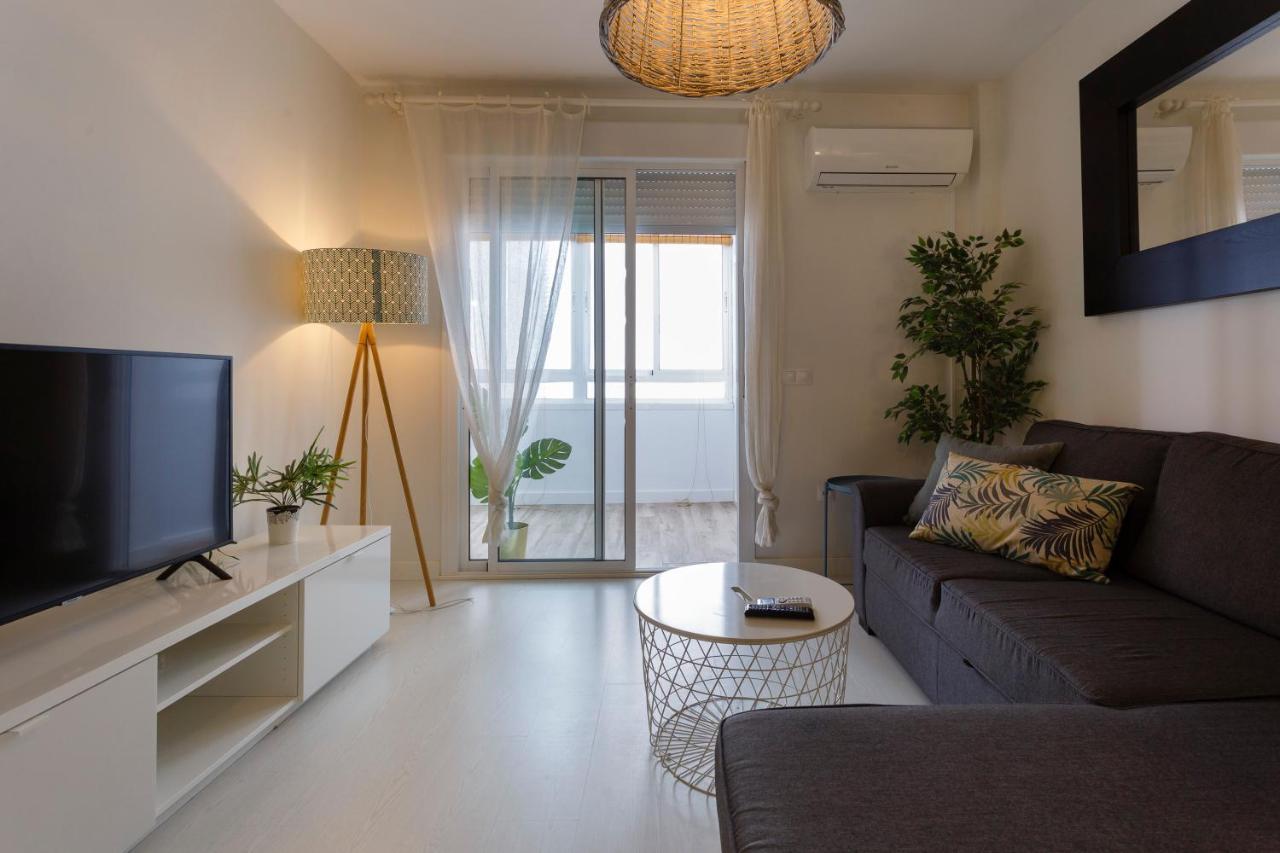 Apartment Apartamento Caracolas By Cadiz4rentals *