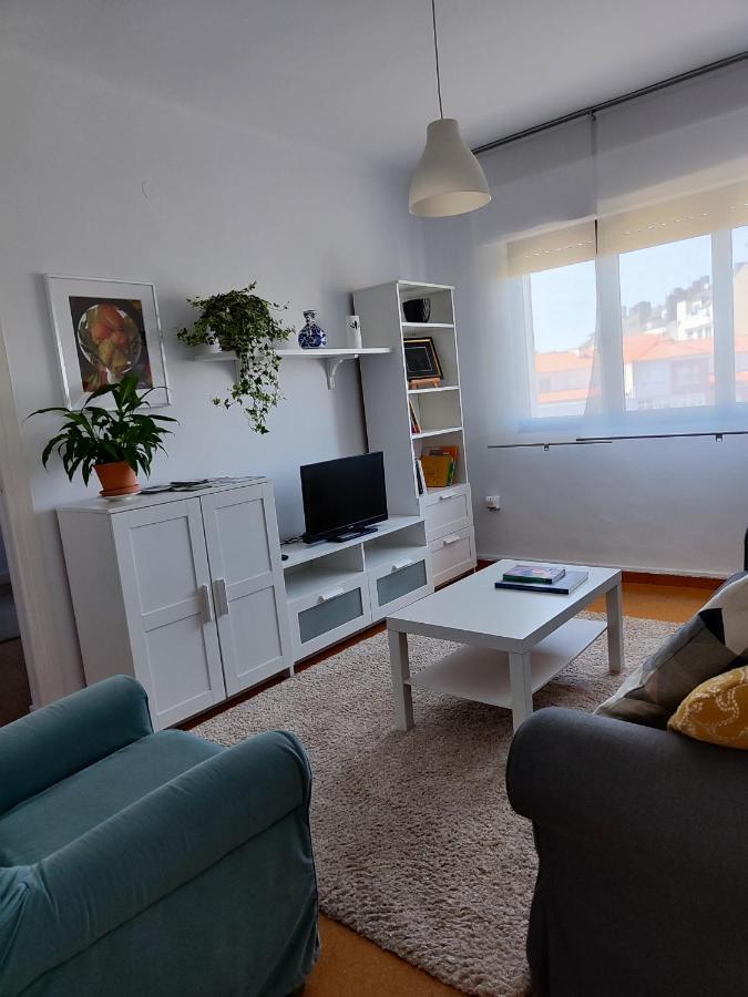 En El Parque De Meanas. Apartamento *