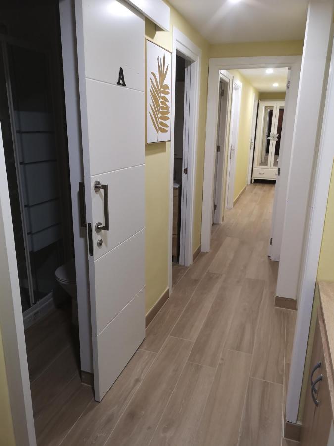 Guest house Mari: Area Private With Shared Baths