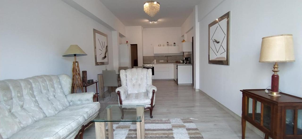 Apartment Stylish Apartement 2 Min To The Beach *