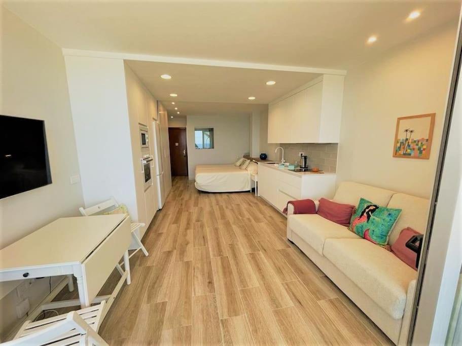 Apartment Holidays In My Barra Canteras *