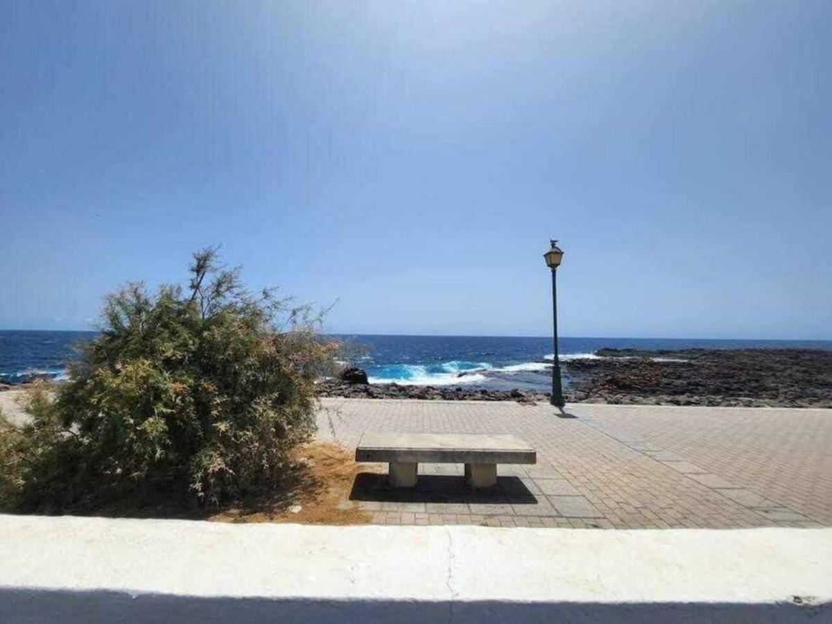 Salada On The Ocean Shore