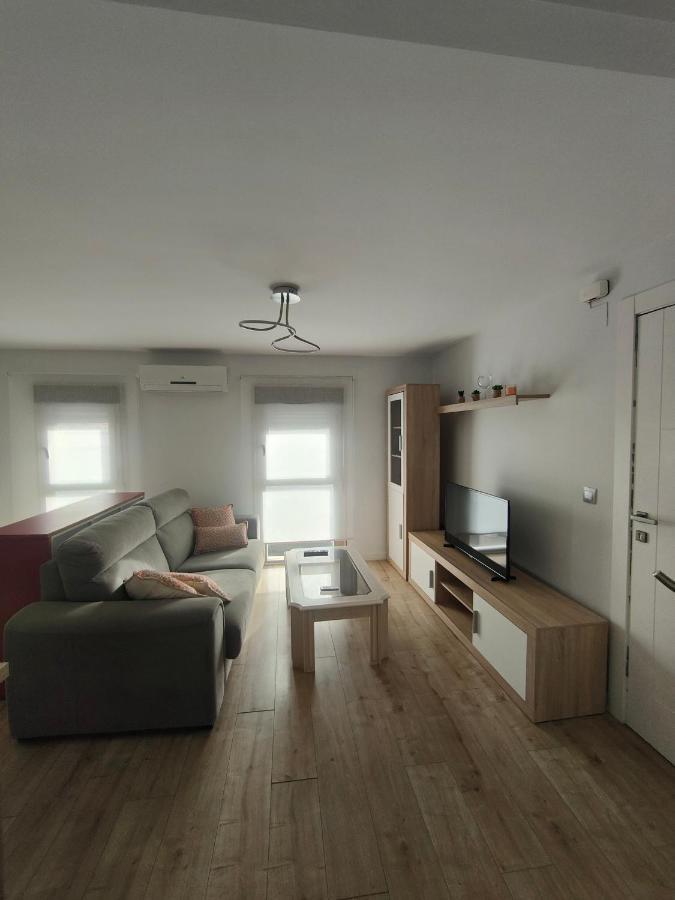 Apartamento Alojamiento Vandelvira 2 *