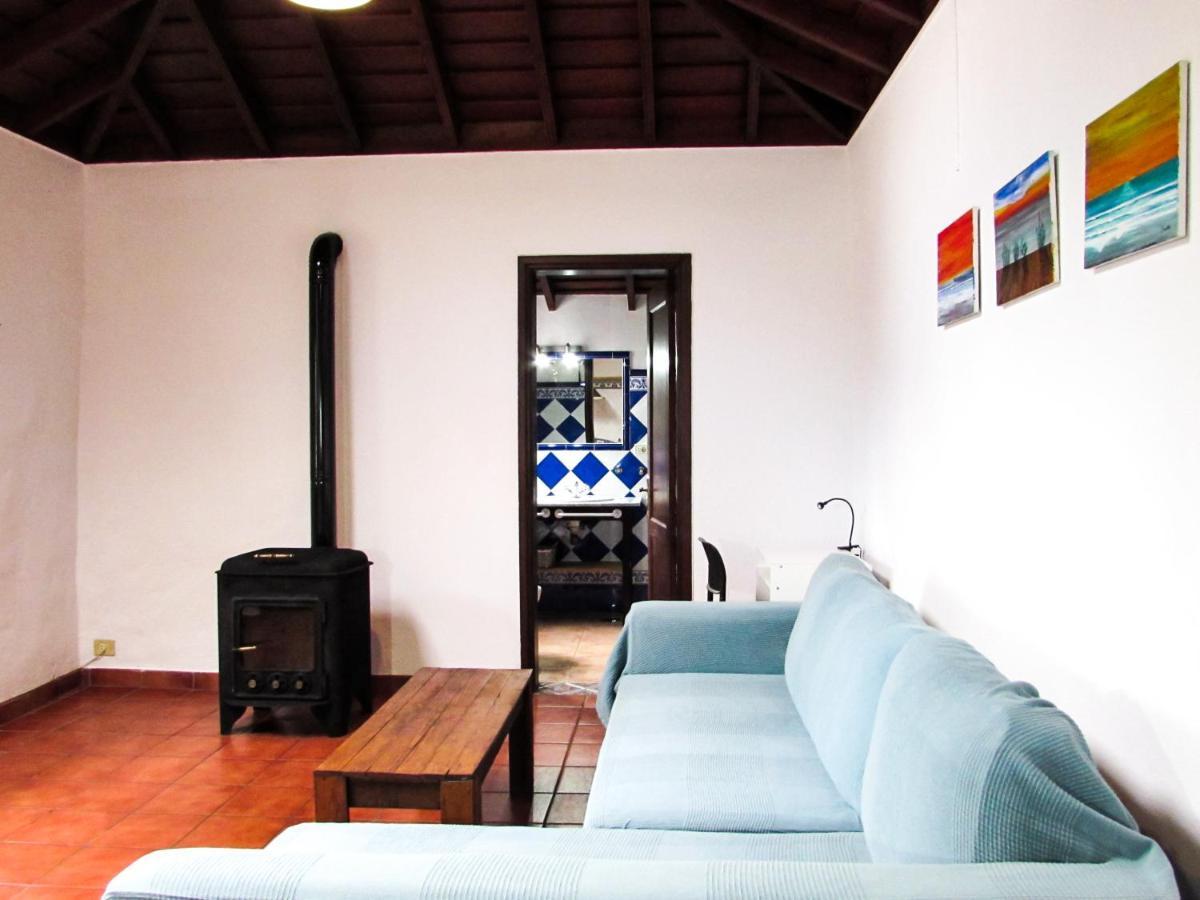 La Bodega Casa Rural Con Piscina Y Jardines Country house