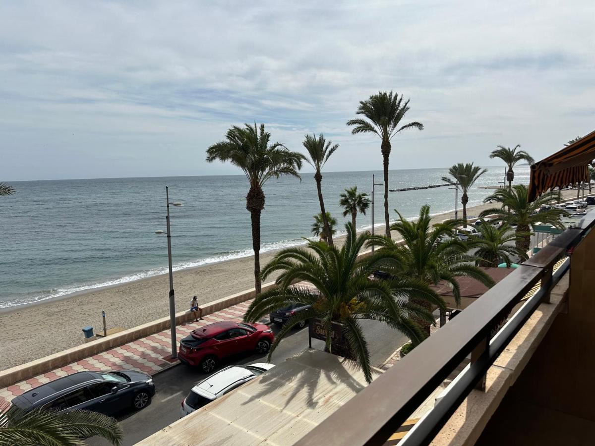 Aguadulce Primera Linea - A/c Apartment