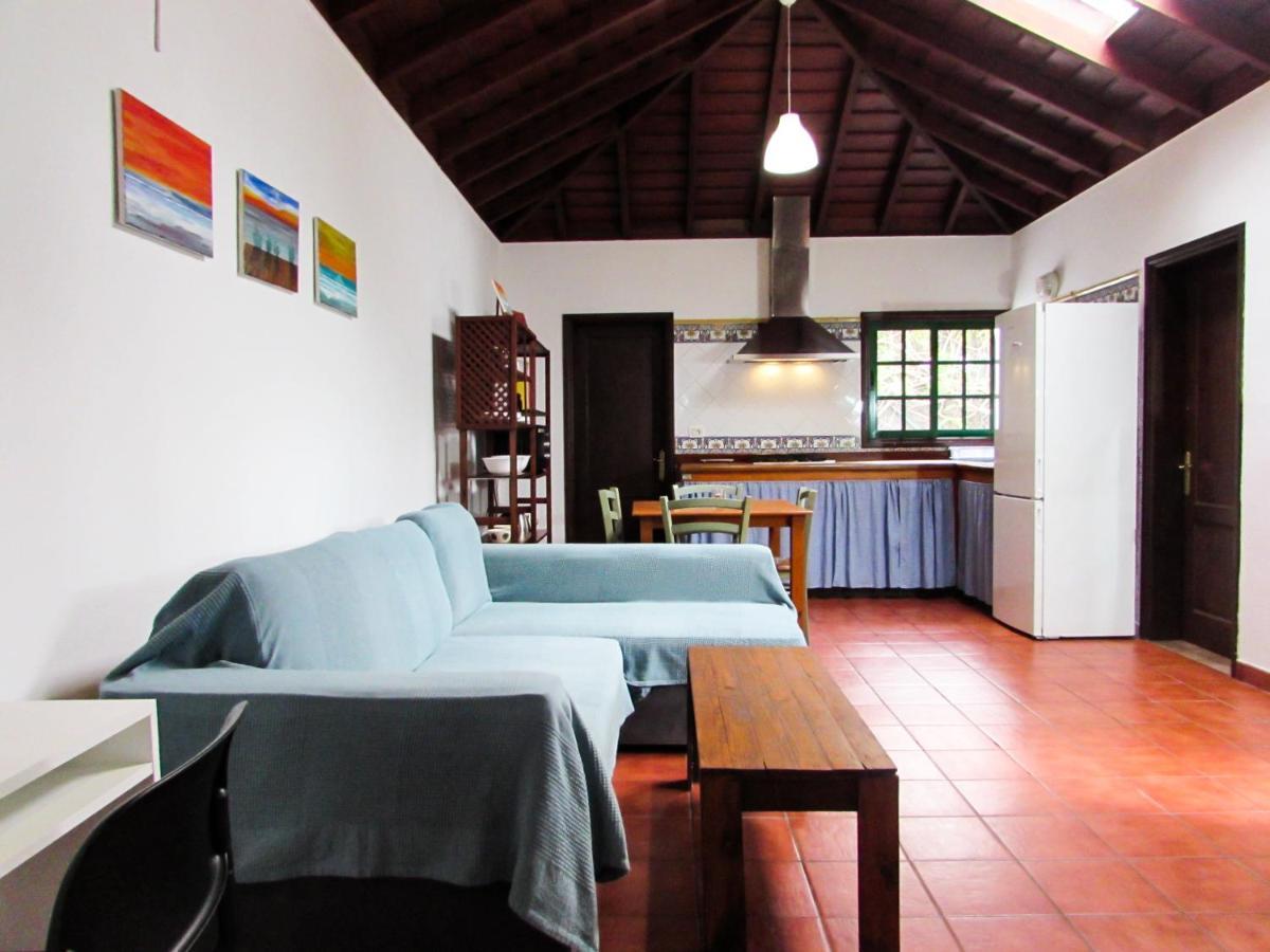 Country house La Bodega Casa Rural Con Piscina Y Jardines